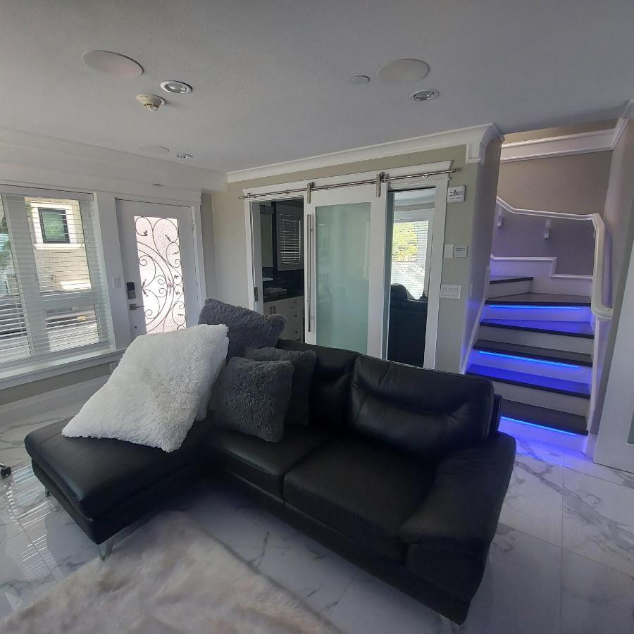 Beautiful Bright 3 Bed Townhouse Apartment Vancouver Ngoại thất bức ảnh